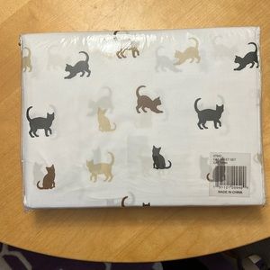 Cat sheet set